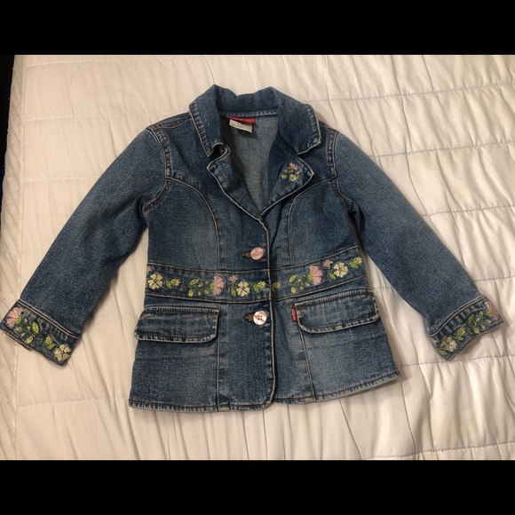 Levi's Other - Levi’s denim blue Jacket size 4